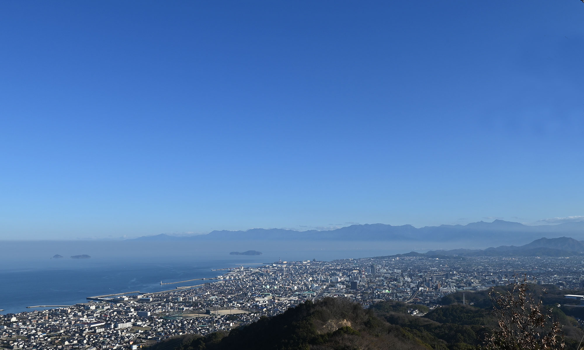 今治市を一望